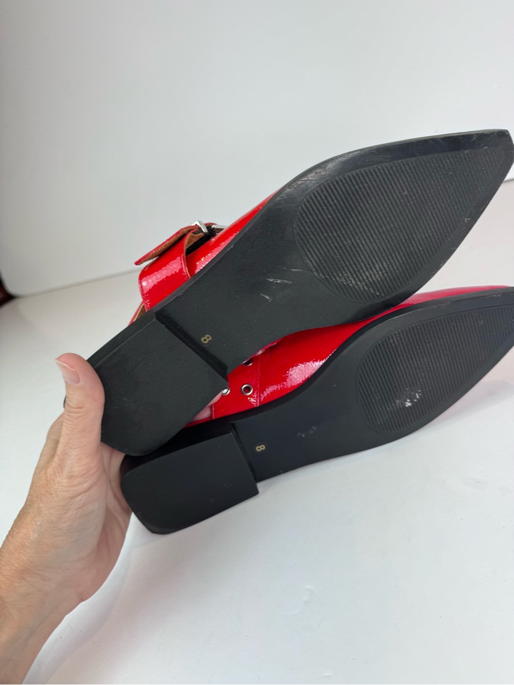 NEW Steve Madden Smokee Buckle Slingback Red Flats Pointed Toe Grommets Size 8 - Picture 9 of 12